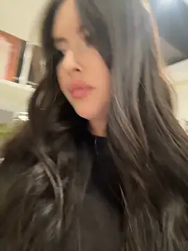 TrishaWinslet live sex cam