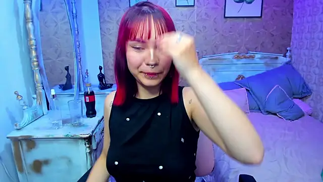 Megane_whitte's cam snapshot