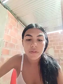 triana-hot18's cam snapshot