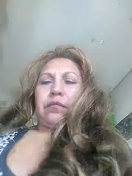 Kazsandraa's cam snapshot