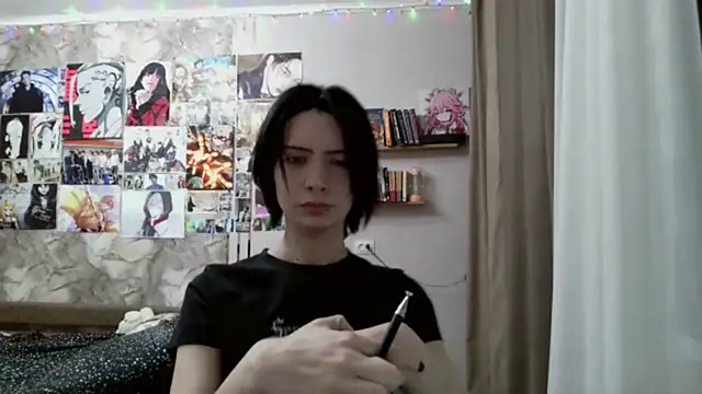 LxayBloom's cam snapshot