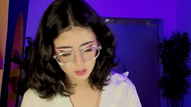 LiLLiAnderson's cam snapshot