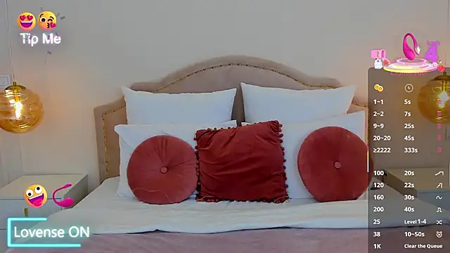 MissLoou's cam snapshot