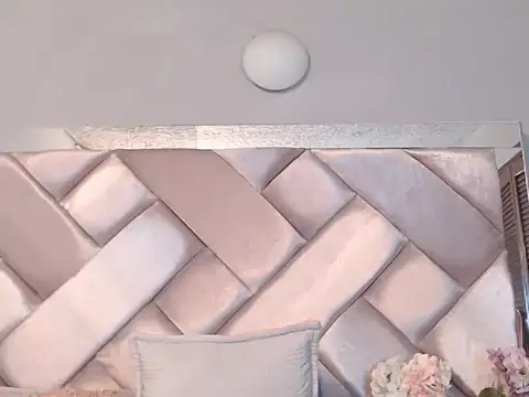 Ashleyroberst live sex cam