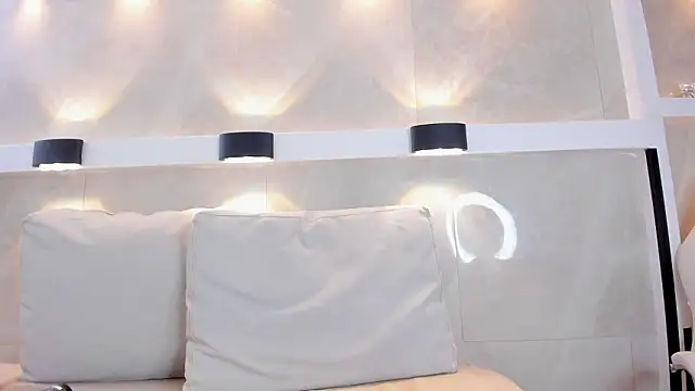 amber_ryan's cam snapshot