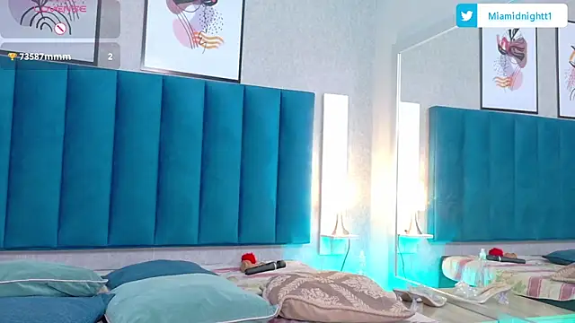 MiaMidnnightt's cam snapshot