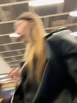 Sunny___Bunny live sex cam