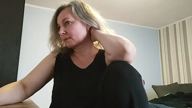 EdithManning live sex cam