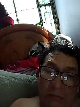 ardiente47 live sex cam