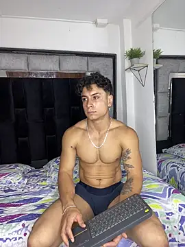 MR_MUSCLE live sex cam