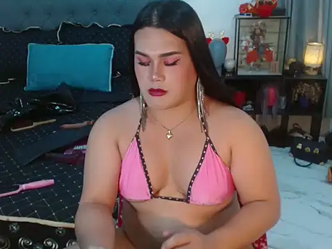 LustfullVelindaks live sex cam