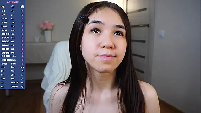 KiraAbling live sex cam