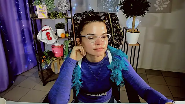 SaraGolben's cam snapshot