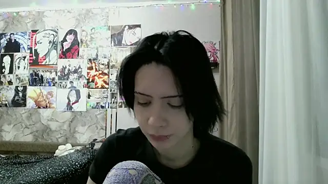 LxayBloom's cam snapshot