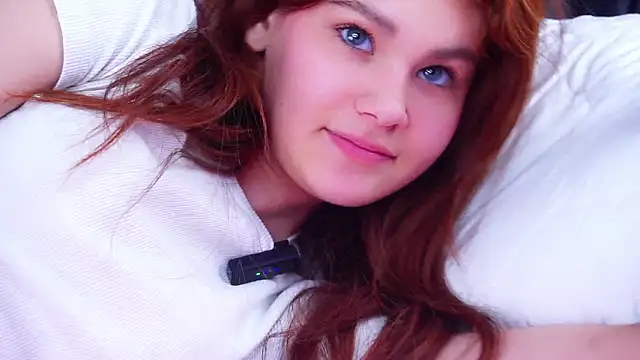 YettaCalabria's cam snapshot