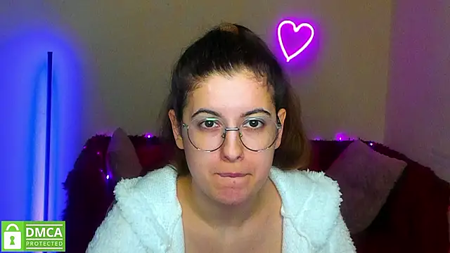 Aminabeatris's cam snapshot