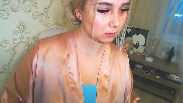 DolphinDreams's cam snapshot