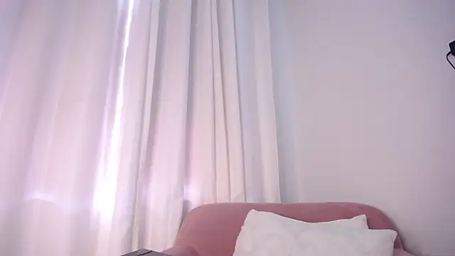 selene_swee's cam snapshot