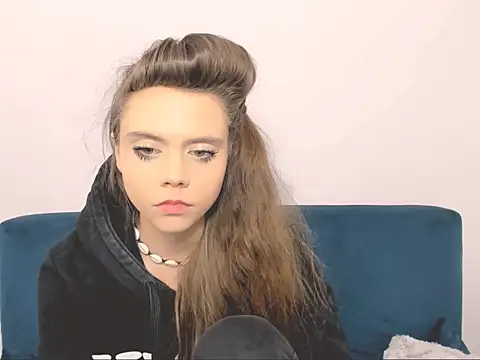 AmazingLilly's cam snapshot