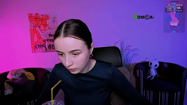 leslie_bird's cam snapshot