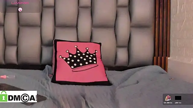 alisson__garcia's cam snapshot