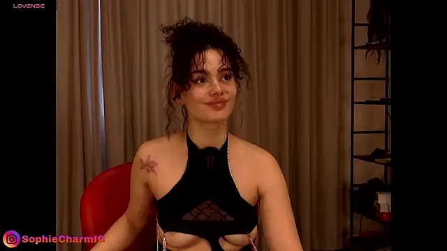 SophieCharm live sex cam