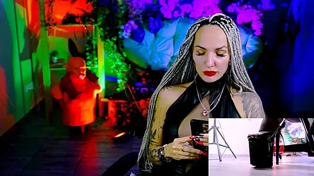 MonicaMaxwel's cam snapshot