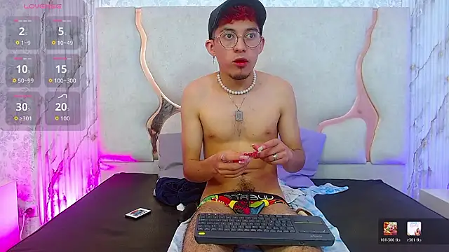 Axel_tay live sex cam