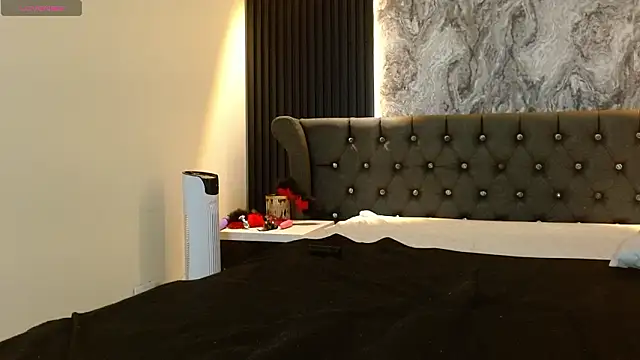 Lolagolden1's cam snapshot