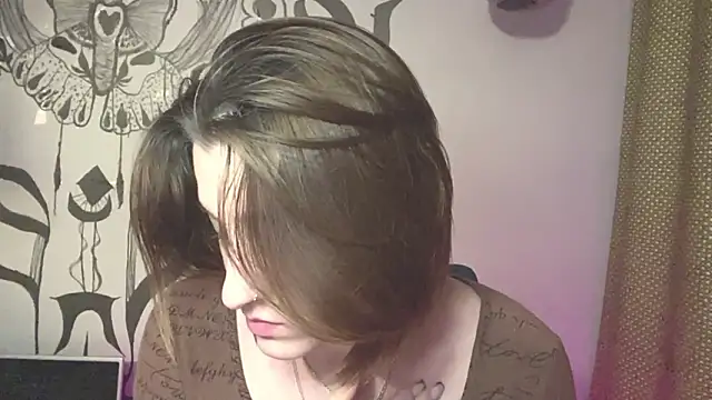 mally_luxxx's cam snapshot