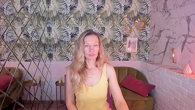 NancyGrace's cam snapshot