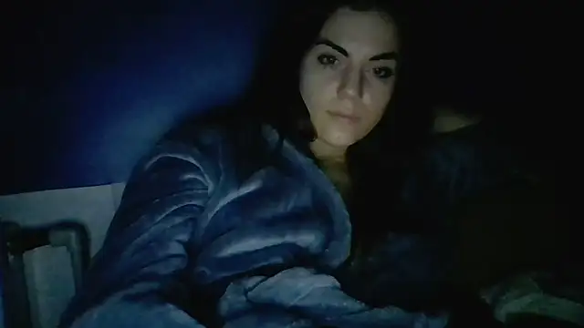 AliceTailor's cam snapshot