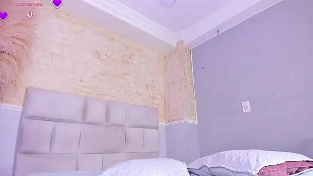 ScarletEvanss_'s cam snapshot