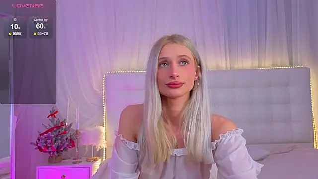 Monica_Leen's cam snapshot