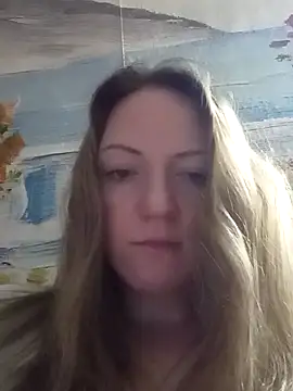 KattyLuuu's cam snapshot