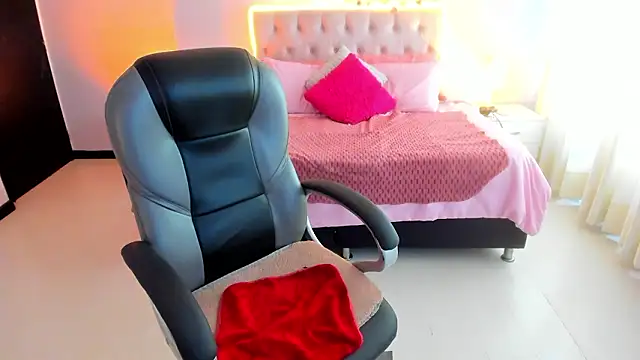 Violeta_Hotter's cam snapshot