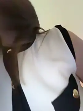 TheCinderella's cam snapshot