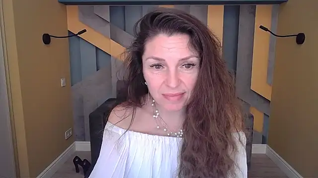 EllaLong's cam snapshot