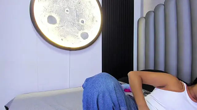 Shirleytaylor-'s cam snapshot