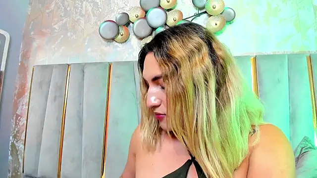 TomLondon_ live sex cam