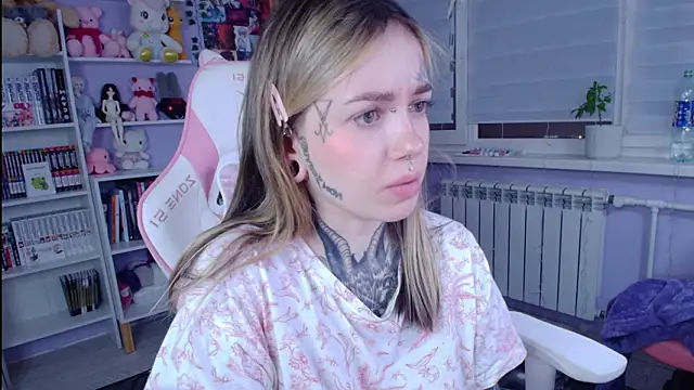 Catharsisi's cam snapshot