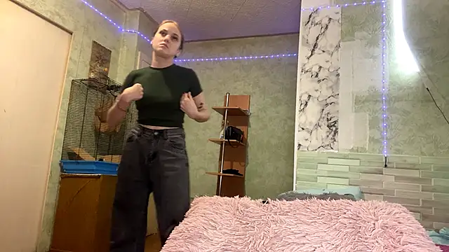 StacyHoyles's cam snapshot