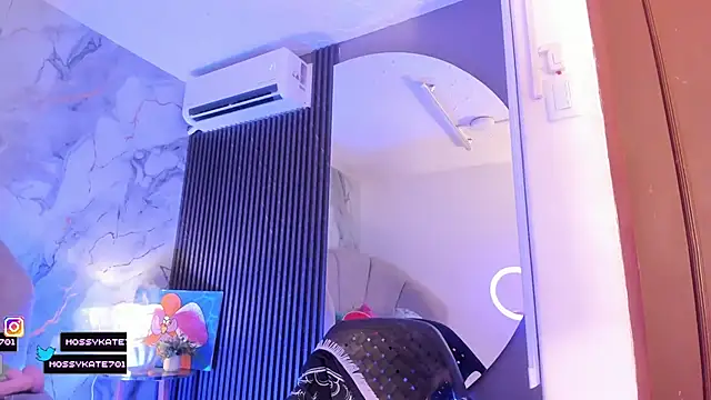 Katemoss70's cam snapshot