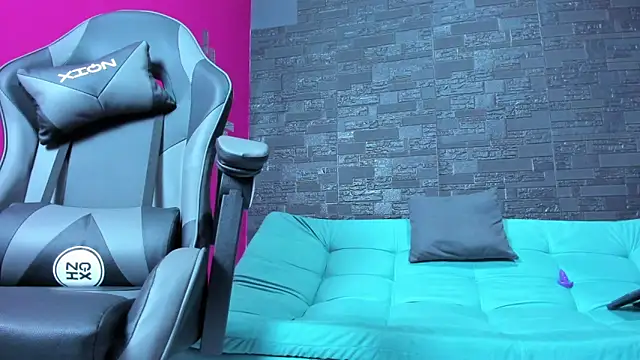 hansel_yesid28's cam snapshot