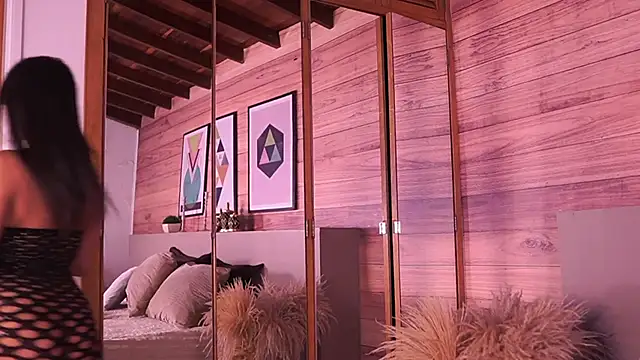 IzzyWild's cam snapshot