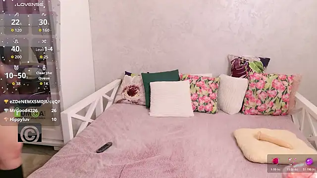 KellyKleine live sex cam