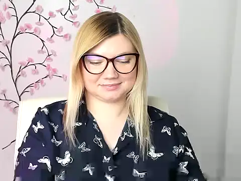 Lola_moree's cam snapshot