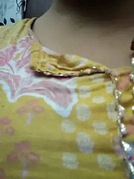 Sara_1618's cam snapshot