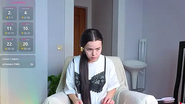 Vicki_Bee's cam snapshot