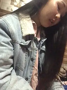 las-bella's cam snapshot